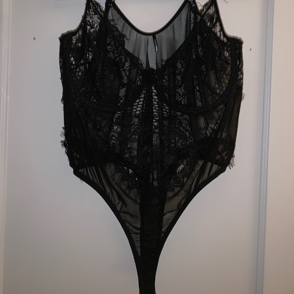 Fashion nova bodysuit
